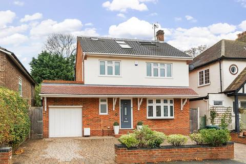 4 bedroom detached house for sale, Fitzjohn Avenue, Barnet