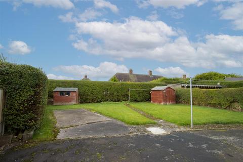 3 bedroom semi-detached house for sale, Highfield Road, Newbold, Chesterfield