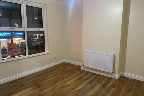 3 bedroom apartment to rent, Beulah Road, 58 Beulah Road, Thornton Heath