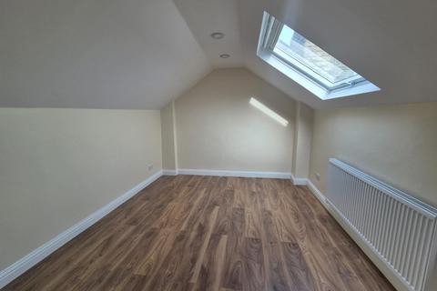 3 bedroom apartment to rent, Beulah Road, 58 Beulah Road, Thornton Heath