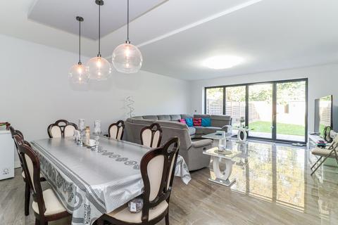 7 bedroom semi-detached house for sale, Cassiobury Drive, Watford, WD17