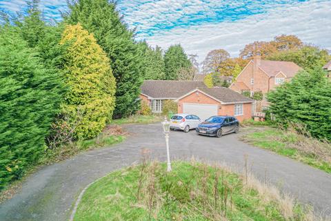 3 bedroom detached bungalow for sale, Temple Road, Dorridge, B93