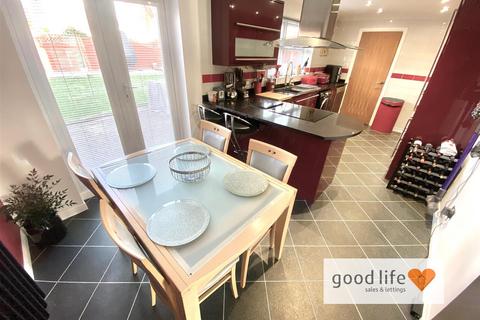 4 bedroom detached house for sale, Lacebark, Sunderland SR3