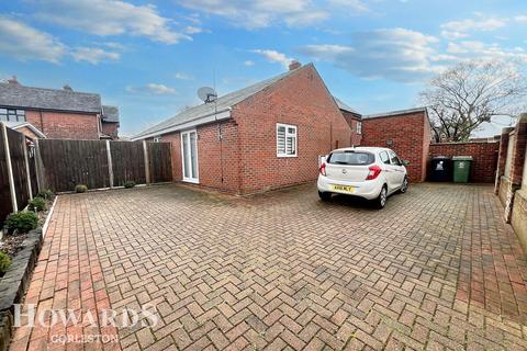 2 bedroom detached bungalow for sale, Burnt Lane, Gorleston