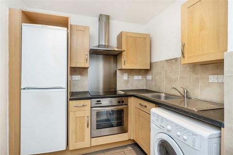 1 bedroom flat for sale, Artichoke Hill, London E1W