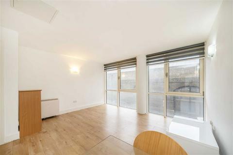 1 bedroom flat for sale, Artichoke Hill, London E1W