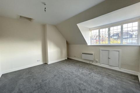 1 bedroom flat to rent, Windlesham Road, Brighton