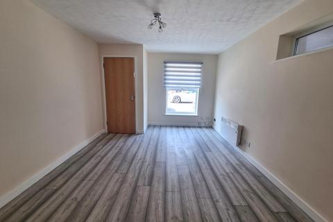 2 bedroom maisonette to rent, Shelley Street, Ipswich, IP2