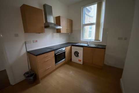 1 bedroom flat to rent, Windsor Road, Liverpool  L13