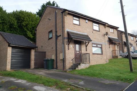 3 bedroom semi-detached house to rent, Botany Avenue, Bradford, BD2