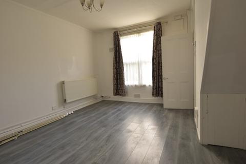 3 bedroom terraced house to rent, Teynton Terrace, London N17