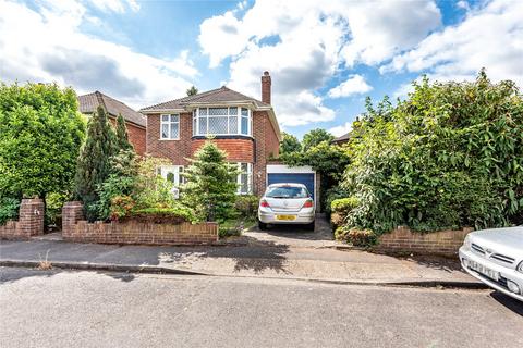 3 bedroom detached house for sale, Cleveland Drive, Surrey TW18