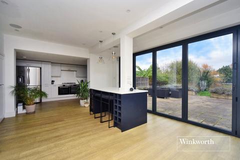 4 bedroom semi-detached house for sale, Oaks Avenue, Worcester Park, KT4