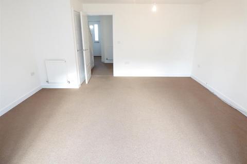 3 bedroom terraced house to rent, Tower Road, Belvedere DA17