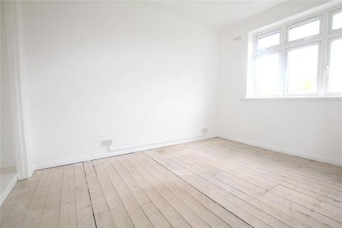 3 bedroom apartment to rent, Pennyfields, London, E14