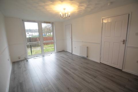 3 bedroom end of terrace house to rent, 55 Roadside, Cumbernauld, G67 2SH