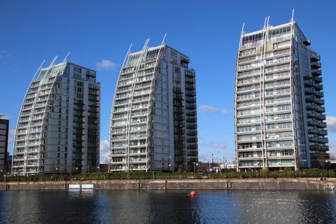 2 bedroom apartment for sale, N V Building, 96 The Quays, Salford, Lancashire, M50