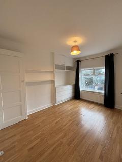 5 bedroom house to rent, Beechmount Avenue, Hanwell