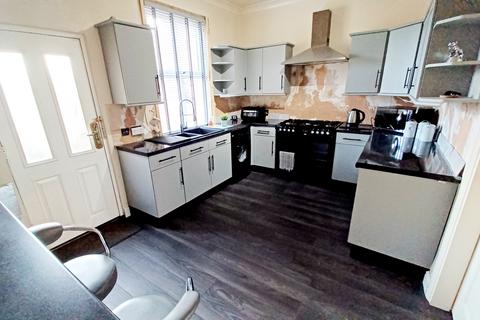 2 bedroom terraced house for sale, George Street, West Auckland, Bishop Auckland, County Durham, DL14