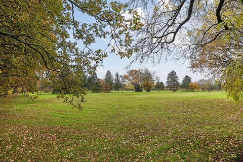 7 bedroom detached house for sale, Chigwell, Essex