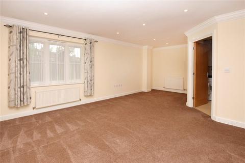 2 bedroom maisonette to rent, Queens Avenue, Watford, Hertfordshire, WD18