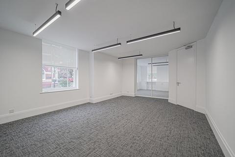 Office to rent, 1 St Paul's Square, Jewellery Quarter, Birmingham, B3 1QU