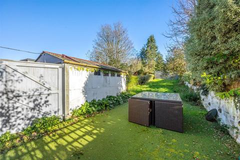 3 bedroom semi-detached house for sale, Vale Avenue, Patcham, Brighton