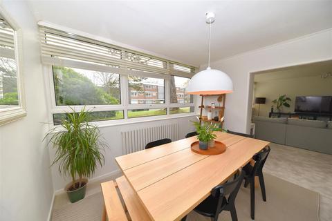 Flat 38, Woodbourne Augustus Road, Birmingham, B15 3PH