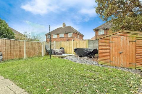 3 bedroom house for sale, Parkwood Gardens, Calverley, Pudsey