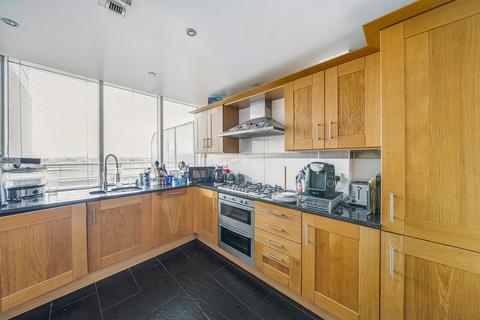 2 bedroom penthouse for sale, 69 Station Road, Edgware, Greater London. HA8 7JQ