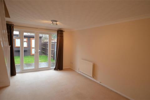 2 bedroom end of terrace house to rent, Elgar Drive, Shefford, Beds