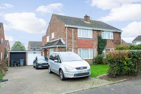 4 bedroom semi-detached house for sale, Hazel Close, Eythorne, CT15