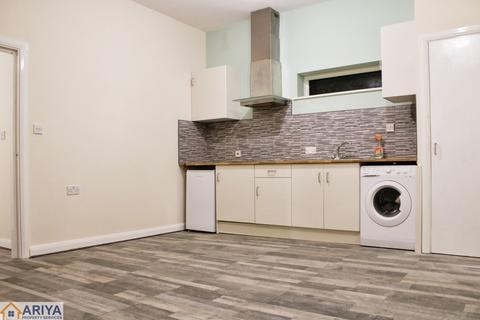 2 bedroom apartment to rent, Bowling Green Street, City Centre, Leicester LE1