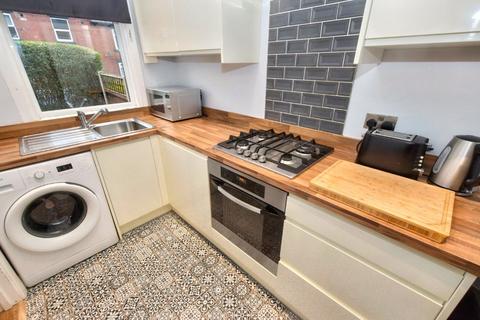 2 bedroom terraced house for sale, Swallow Avenue, Leeds, West Yorkshire