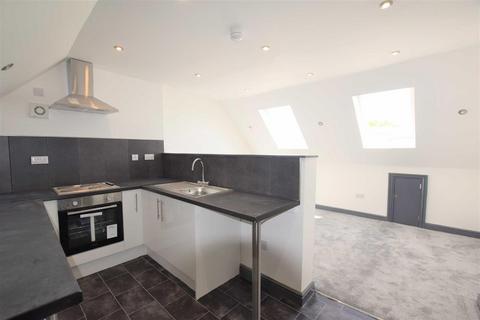 1 bedroom flat to rent, 161 Mossley Road, Ashton-Under-Lyne OL6