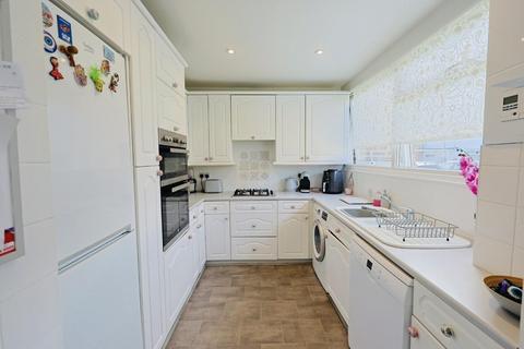 3 bedroom terraced house for sale, Maytree Close, HA8