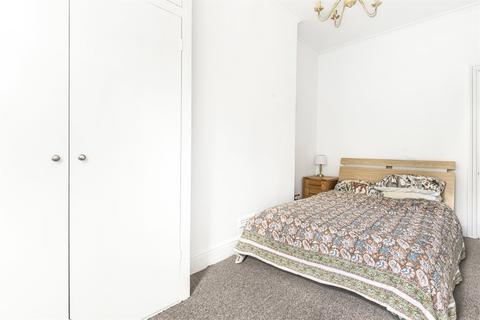 1 bedroom apartment to rent, Walpole Terrace, Brighton BN2