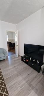 1 bedroom in a house share to rent, Gainsborough Road, Dagenham RM8