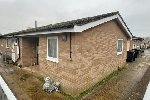 1 bedroom bungalow to rent, Gorsley,