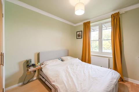 2 bedroom flat for sale, Ensign Street, Tower Hill, London, E1