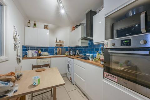 2 bedroom flat for sale, Ensign Street, Tower Hill, London, E1