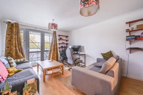 2 bedroom flat for sale, Ensign Street, Tower Hill, London, E1