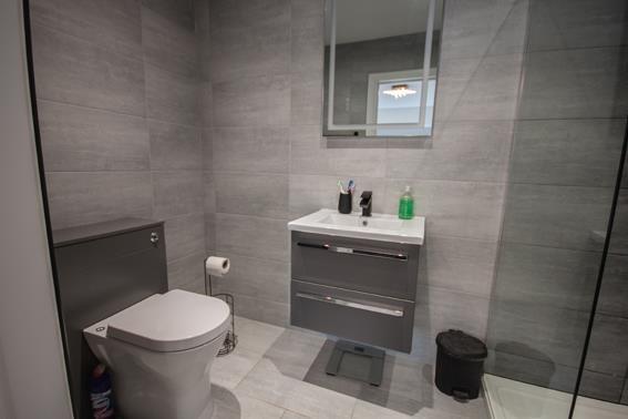 En suite