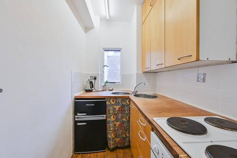 1 bedroom flat for sale, University Street, Bloomsbury, London, WC1E