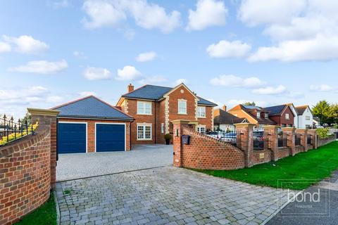 5 bedroom detached house for sale, Southend Road, Chelmsford CM2