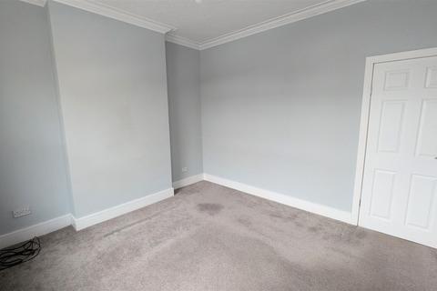 3 bedroom end of terrace house to rent, Vernon Terrace, Crosspool, Sheffield