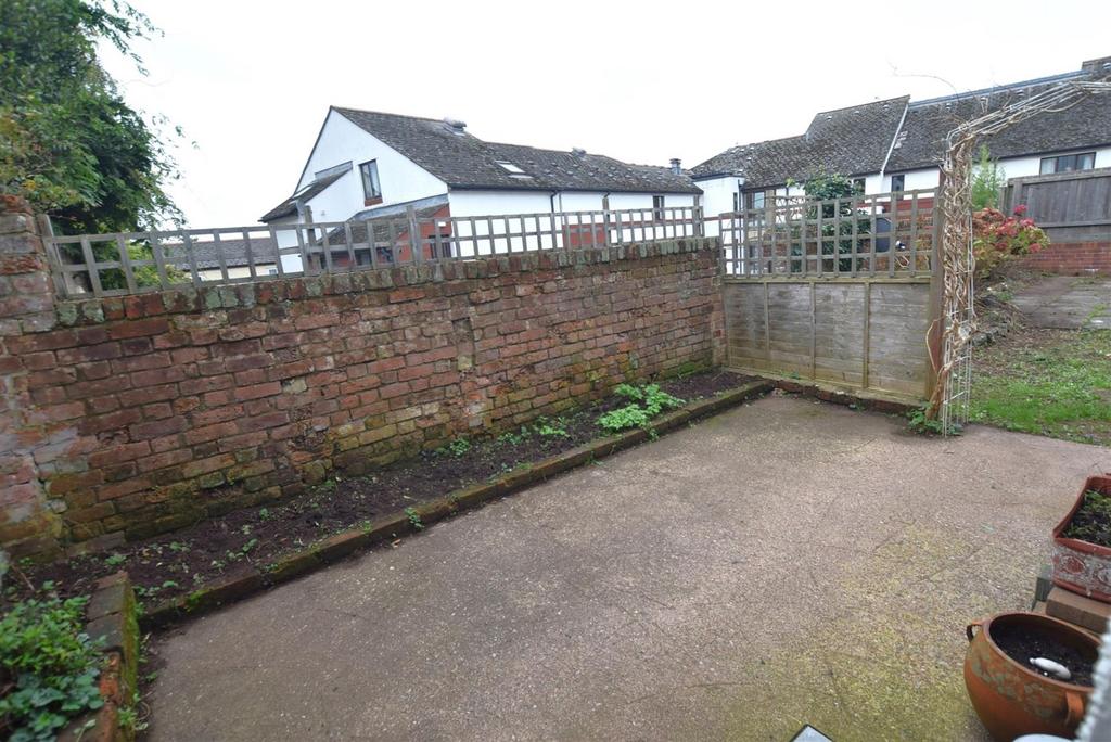 Rear Courtyard Garden