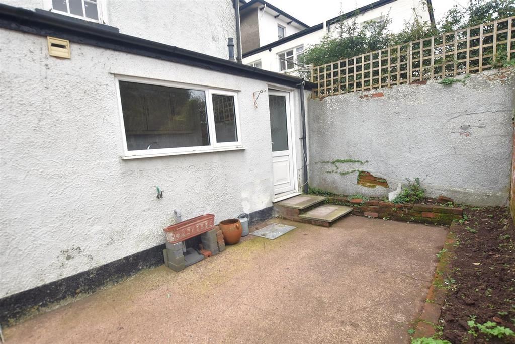 Rear Courtyard Garden