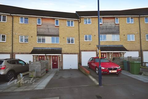 3 bedroom townhouse to rent, Morton Way Maidstone ME15