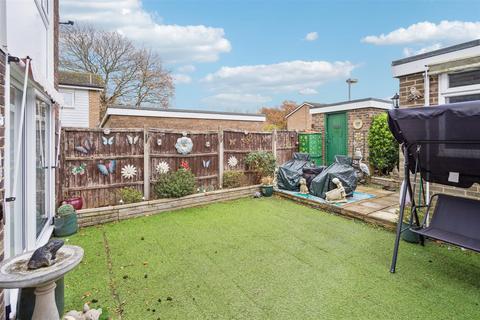 3 bedroom semi-detached house for sale, Hithercroft Road, High Wycombe HP13